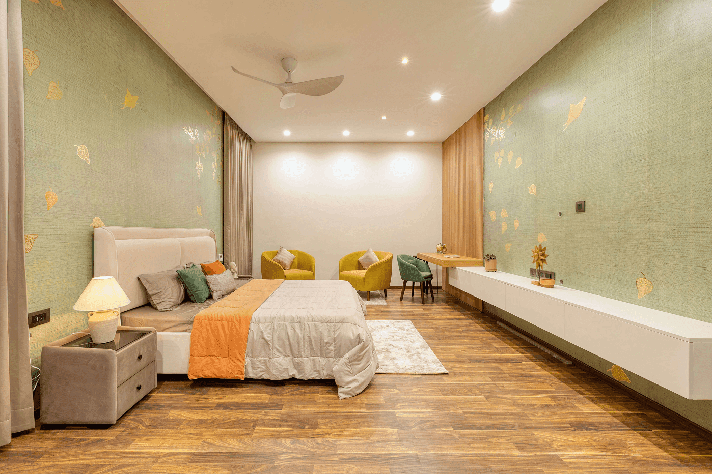 Interior View 7